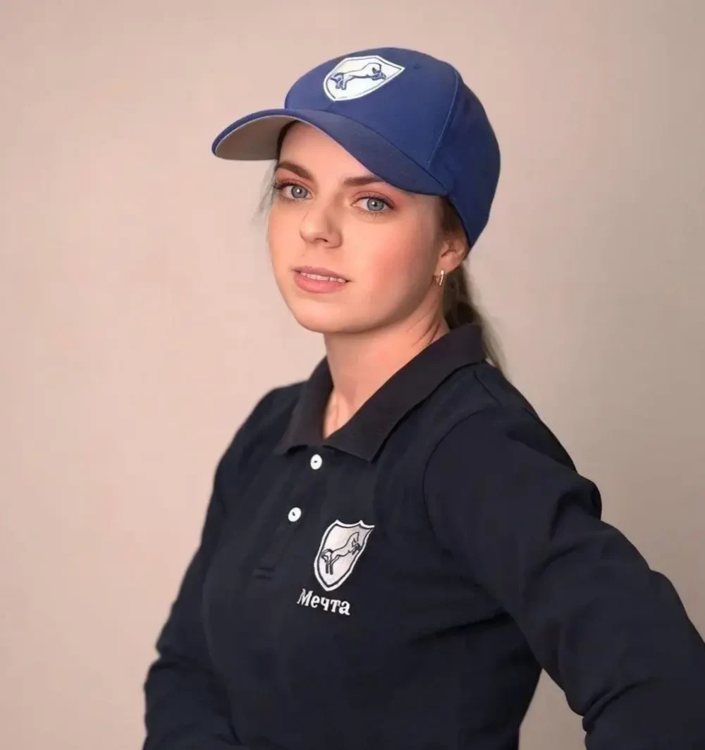 Хмелева Любовь Олеговна